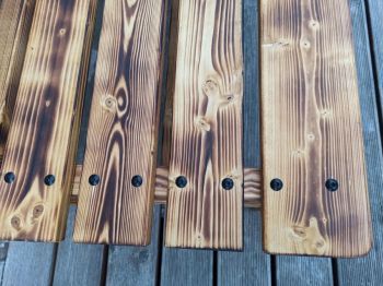 Dřevěná lavice Zuzana 120 x 53,5 x 88 cm - s opalem s opalem
